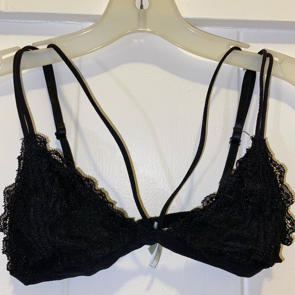Anemone Black Lace Bralette